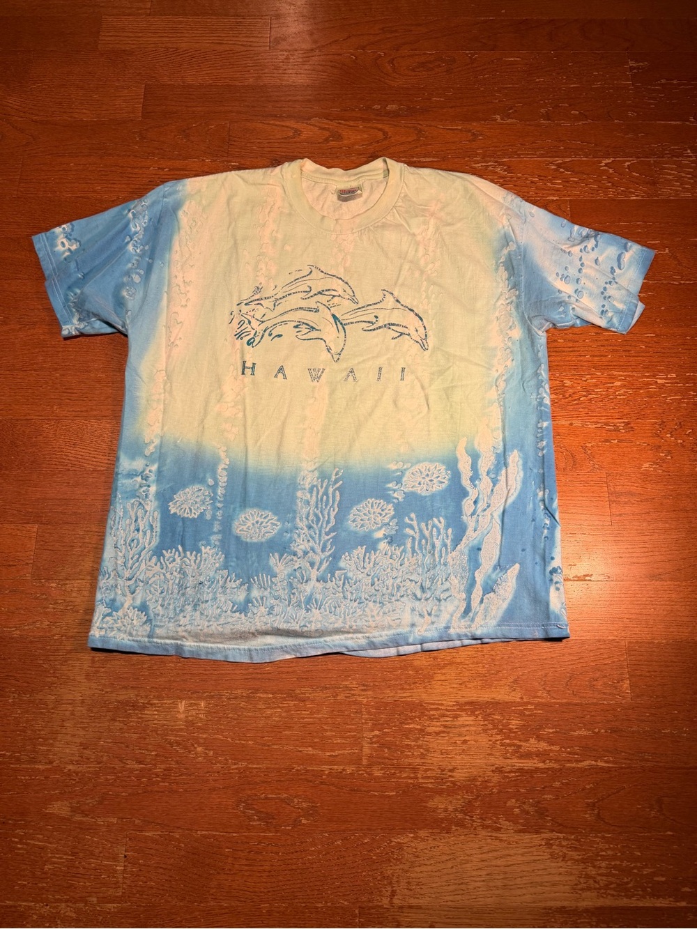 Vintage Hawaii Dolphins Tie Dye Graphic Tee